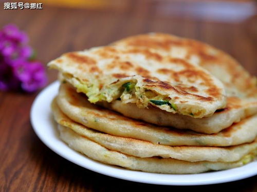 這餡餅不揉面不搟皮，焦香柔軟，放涼了也不硬——街頭小吃教你在家輕松做餡餅